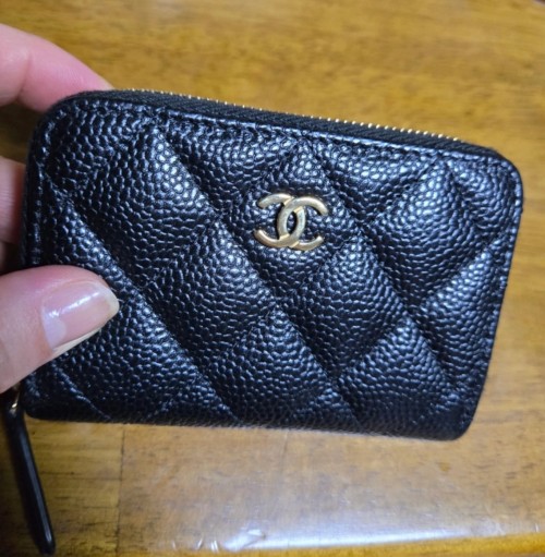 샤넬지퍼지갑